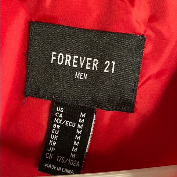 Mens Windbreaker - Picture 3 of 4